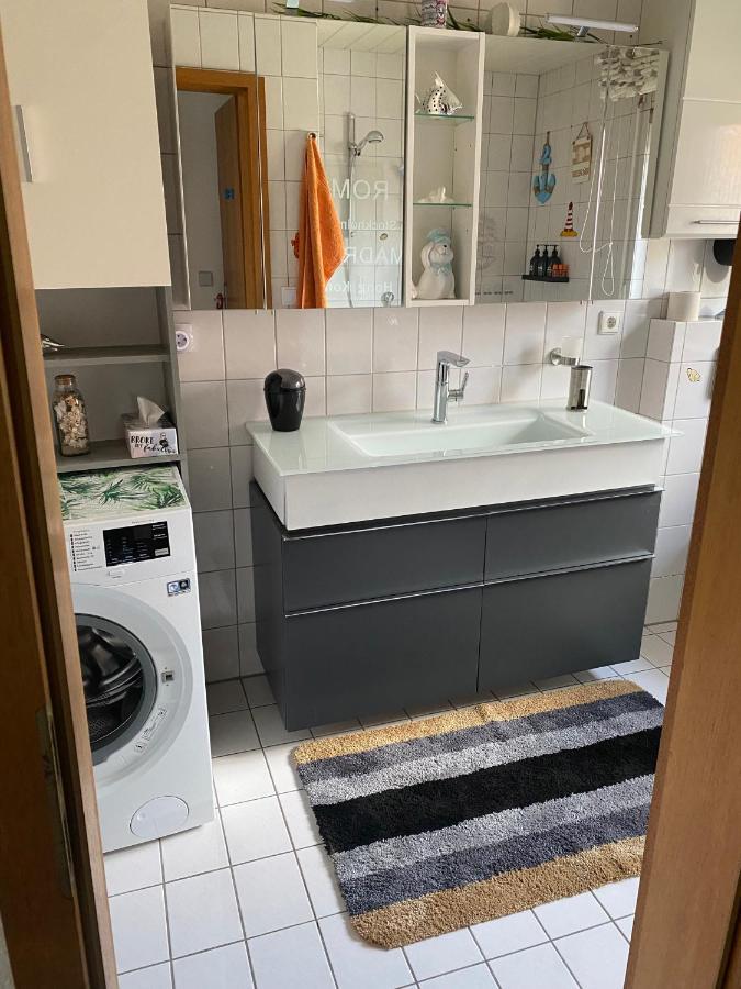 Moderne Ferienwohnung Neckarschleife Mit Klimaanlage Kirchheim am Neckar Exterior foto